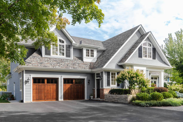 Best Roof Moss and Algae Removal  in Upper Lake, CA